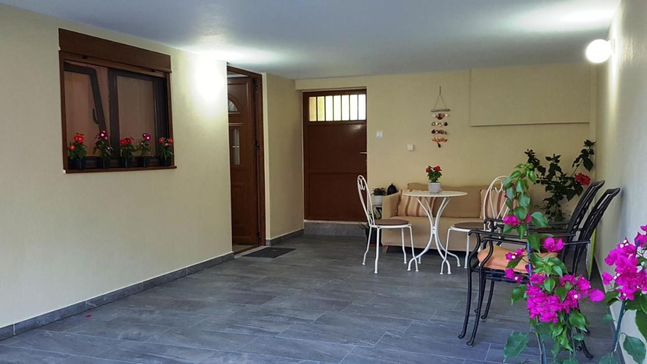 Fyllou Apartment Asproválta Luaran gambar
