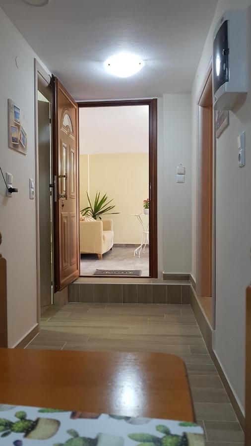 Fyllou Apartment Asproválta Luaran gambar
