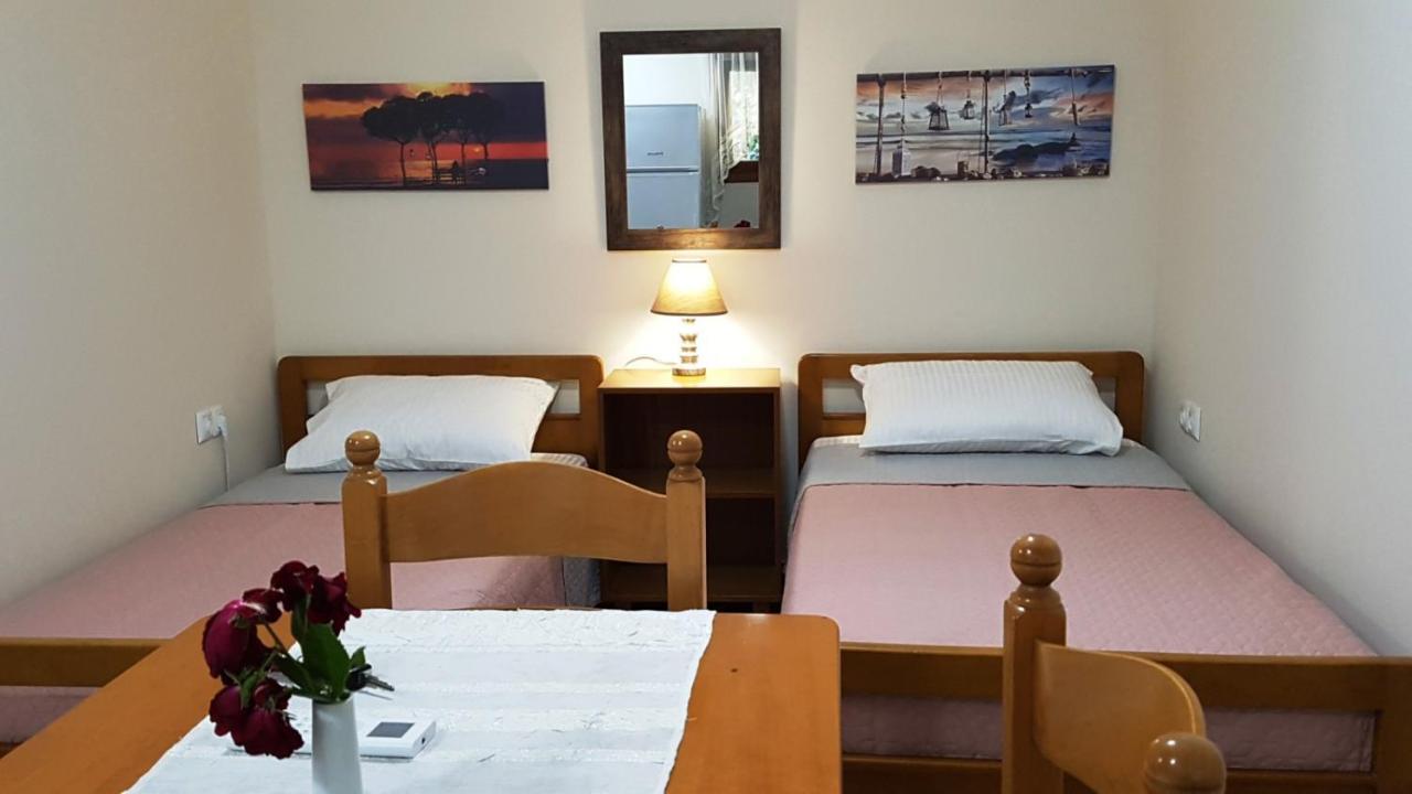 Fyllou Apartment Asproválta Luaran gambar