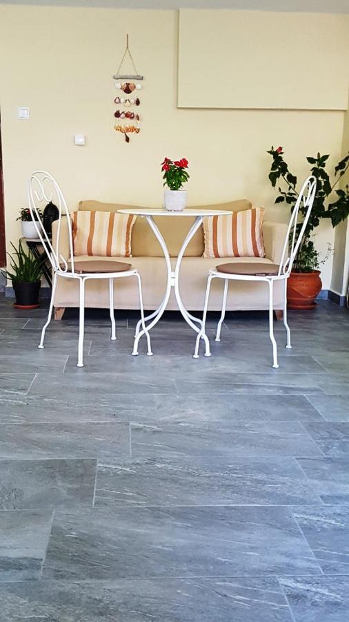 Fyllou Apartment Asproválta Luaran gambar