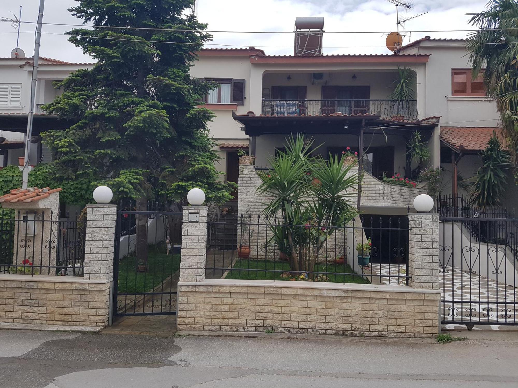 Fyllou Apartment Asproválta Luaran gambar